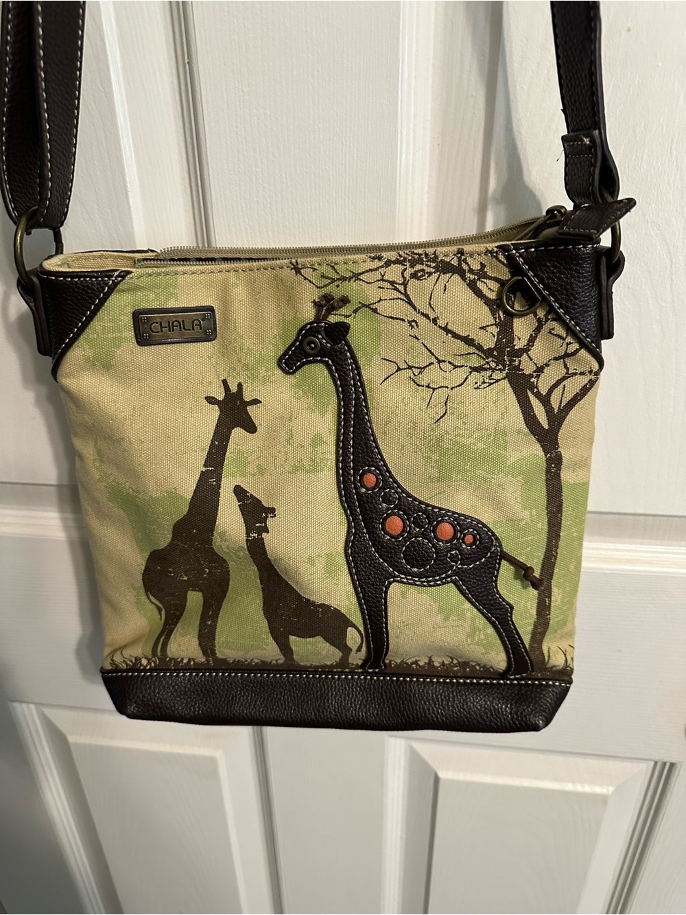 Chala Giraffe Applique Crossbody in Green and Brown
